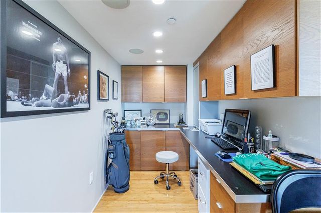 2870 Pharr Court South NW 2709, Atlanta, GA 30305