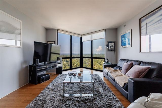 2870 Pharr Court South NW 2709, Atlanta, GA 30305