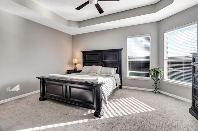 208 Atlantic Avenue, Waxahachie, TX 75165