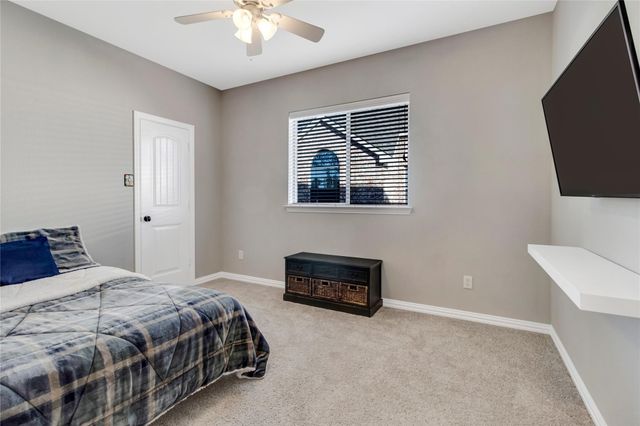 208 Atlantic Avenue, Waxahachie, TX 75165