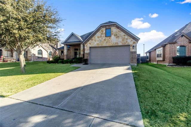 208 Atlantic Avenue, Waxahachie, TX 75165