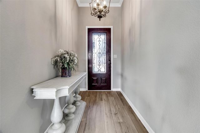 208 Atlantic Avenue, Waxahachie, TX 75165