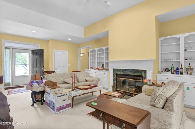 2016 Lynnwood Drive, Wilmington, NC 28403