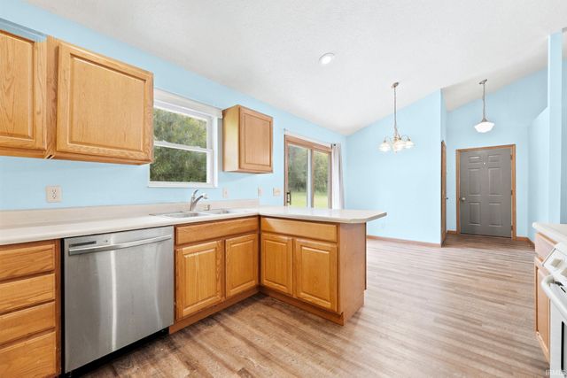 1100 Warana Drive, Plymouth, IN 46563
