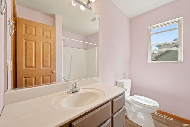 1100 Warana Drive, Plymouth, IN 46563