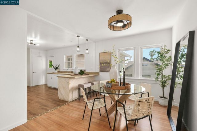 855 Bella Vista Ave, Martinez, CA 94553