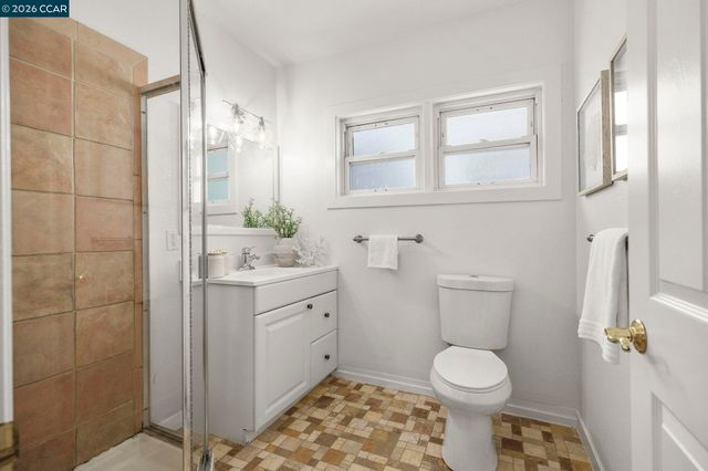 855 Bella Vista Ave, Martinez, CA 94553