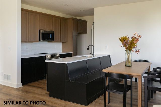 1715 Homestead Lane, Cumming, IA 50061