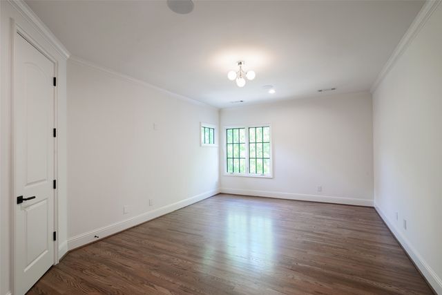 11040 Tibbs Street, Dallas, TX 75230