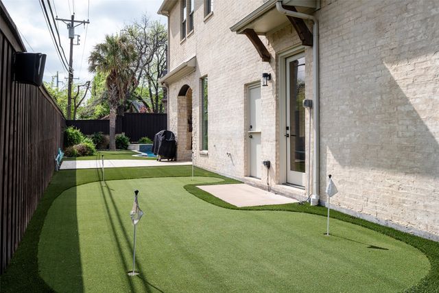 11040 Tibbs Street, Dallas, TX 75230