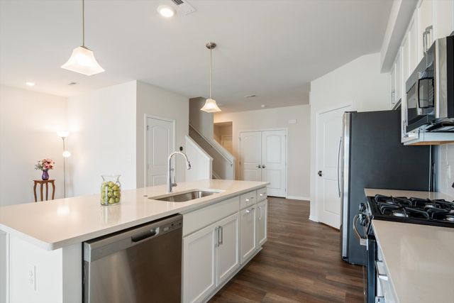 603 Angus Lane, Saline Twp, MI 48176