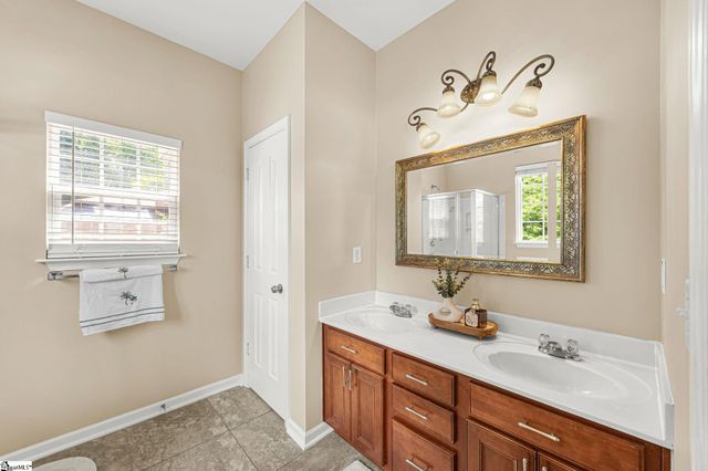 10 Paranor Drive, Simpsonville, SC 29681