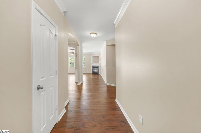 10 Paranor Drive, Simpsonville, SC 29681