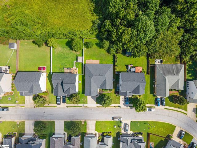 10 Paranor Drive, Simpsonville, SC 29681
