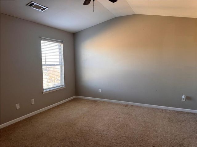 805 Pleasant Hill NW Road 172, Lilburn, GA 30047