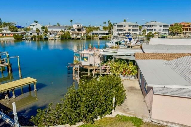 50 137TH AVENUE CIRCLE, Madeira Beach, FL 33708