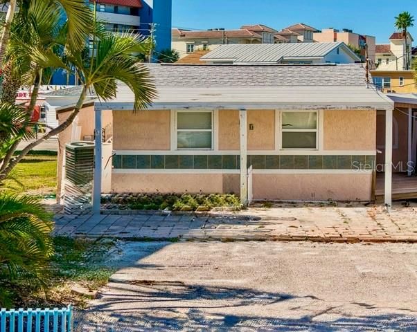 50 137TH AVENUE CIRCLE, Madeira Beach, FL 33708