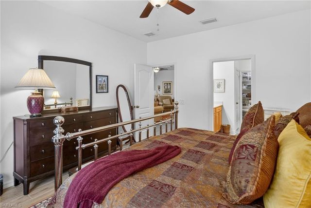 2842 Via Piazza LOOP, Fort Myers, FL 33905