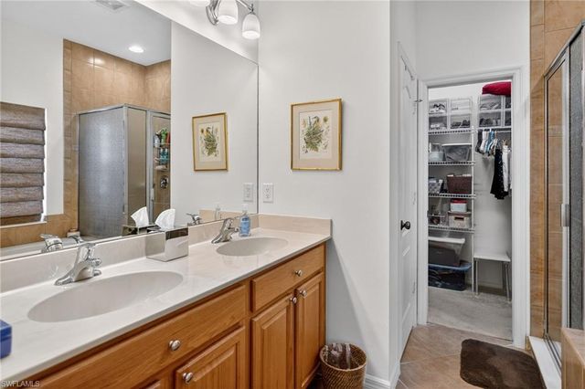 2842 Via Piazza LOOP, Fort Myers, FL 33905