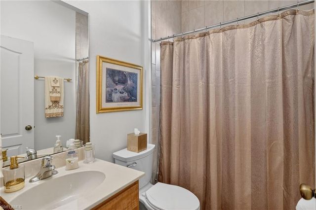 2842 Via Piazza LOOP, Fort Myers, FL 33905