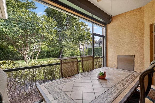 2842 Via Piazza LOOP, Fort Myers, FL 33905