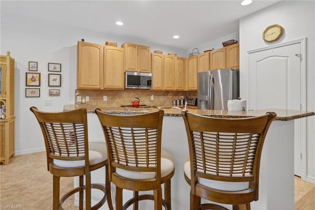 2842 Via Piazza LOOP, Fort Myers, FL 33905