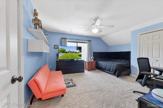 8617 Bonaventure Drive, Green Oak Township, MI 48116