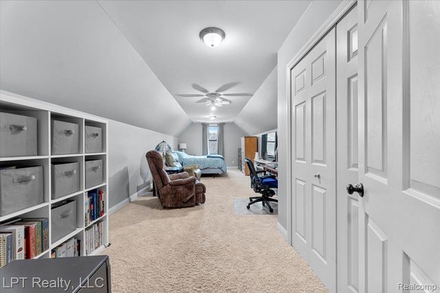 8617 Bonaventure Drive, Green Oak Township, MI 48116