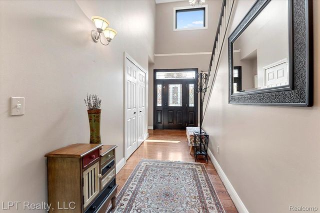 8617 Bonaventure Drive, Green Oak Township, MI 48116