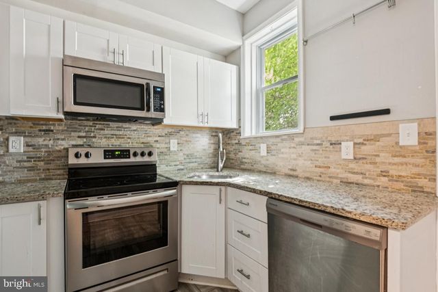 210 S LOUDON AVE, Baltimore, MD 21229