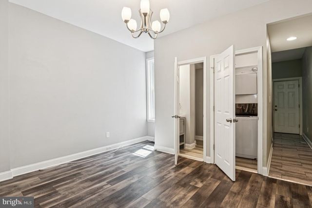 210 S LOUDON AVE, Baltimore, MD 21229