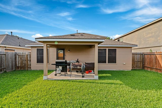 9302 Delmont Park Lane, Houston, TX 77075