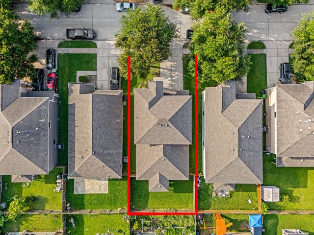 9302 Delmont Park Lane, Houston, TX 77075