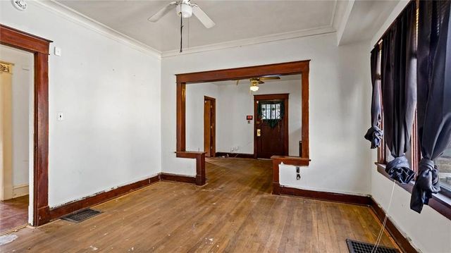 5623 Brooklyn Avenue, Kansas City, MO 64130