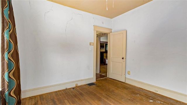 5623 Brooklyn Avenue, Kansas City, MO 64130