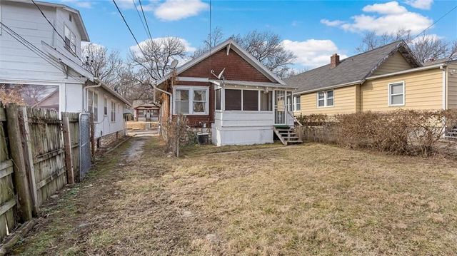 5623 Brooklyn Avenue, Kansas City, MO 64130