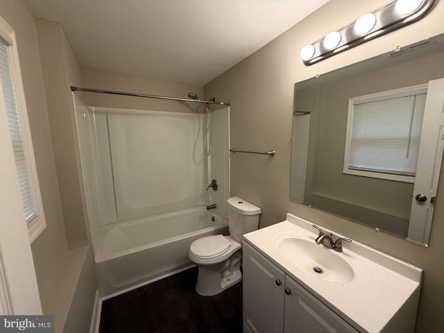 302 WASHINGTON AVE, Waterford Works, NJ 08089