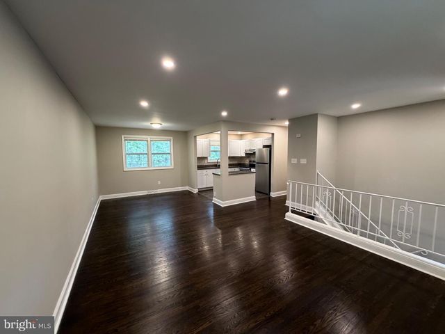 302 WASHINGTON AVE, Waterford Works, NJ 08089