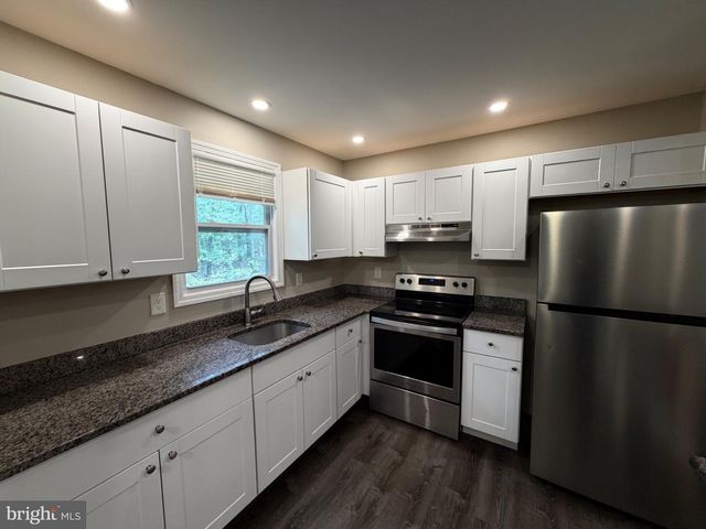 302 WASHINGTON AVE, Waterford Works, NJ 08089