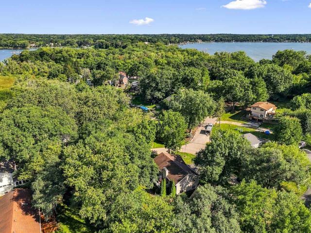 26032 W Wilson Road, Antioch, IL 60002