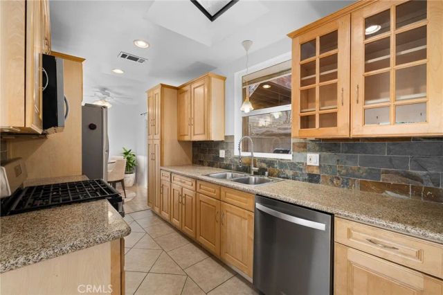 4702 Williams, La Verne, CA 91750