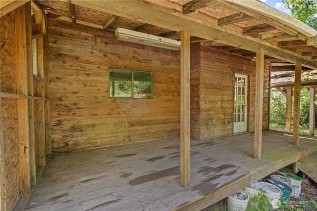 26211 348th Avenue SE, Ravensdale, WA 98051