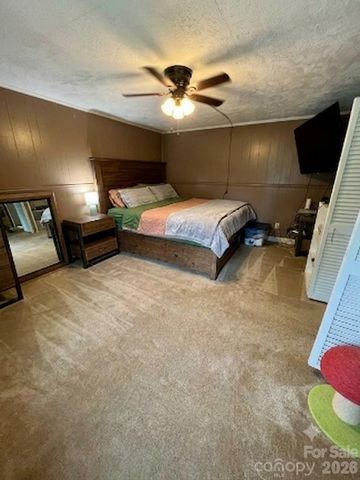 436 E Club Drive, Gastonia, NC 28054