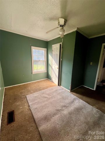436 E Club Drive, Gastonia, NC 28054