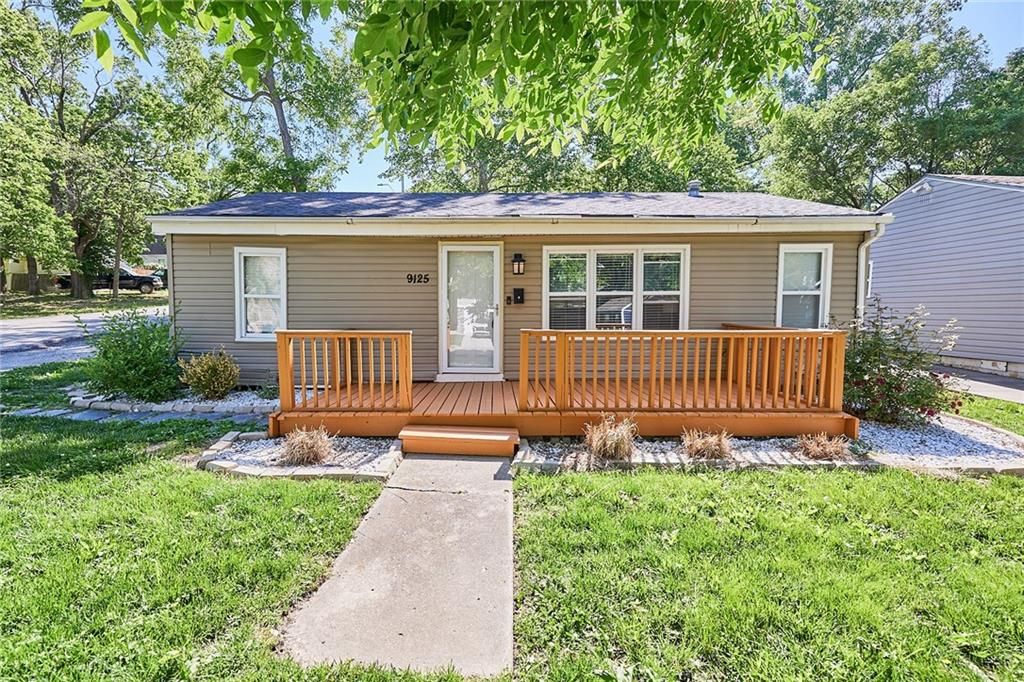 9125 McGee Street, Kansas City, MO 64114