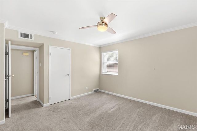 5 Delcrest Court 101, University City, MO 63124
