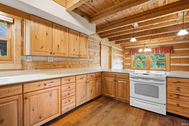 7899 N Briarhopper Road, Monrovia, IN 46157