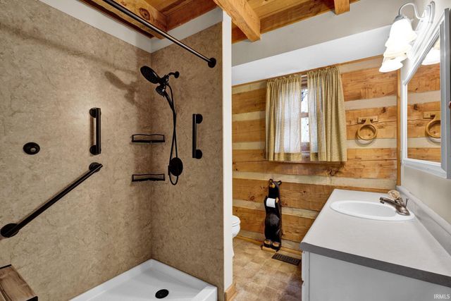 7899 N Briarhopper Road, Monrovia, IN 46157