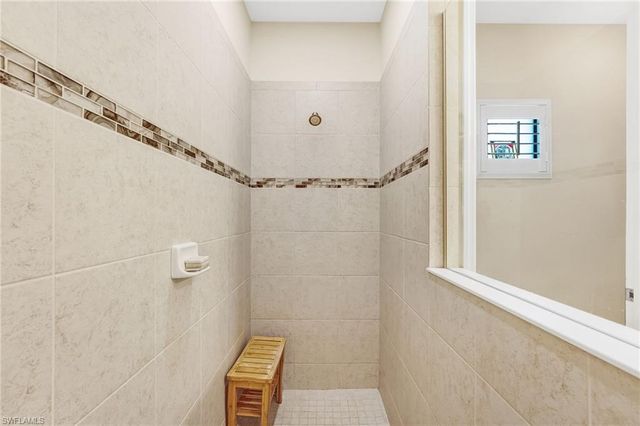 2995 Amblewind DR, Fort Myers, FL 33905