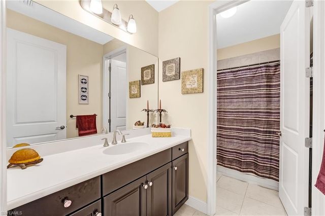 2995 Amblewind DR, Fort Myers, FL 33905